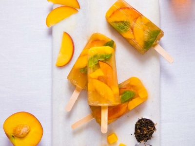 Ice tea pop Mango Mambo : une recette aux fruits d’été Ice tea pop Mango Mambo : une recette aux fruits d’été
