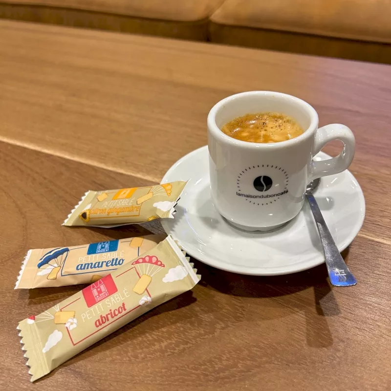 Mix sablés : abricot, amaretto et citron-gingembre  Mix sablés : abricot, amaretto et citron-gingembre